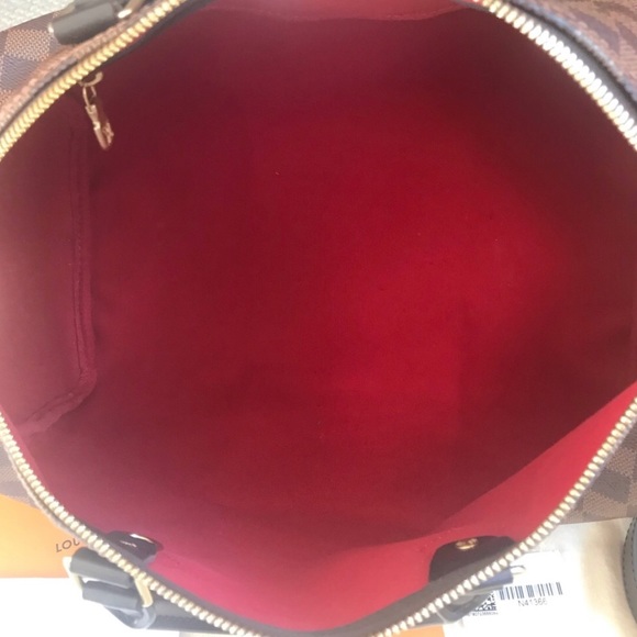 ‼️SOLD‼️💯Authentic LV Speedy Bandouliere 35 - Picture 3 of 8